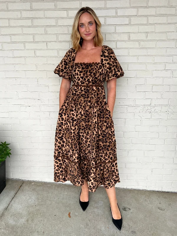 Feeling Wild Leopard Midi Dress Elegant Pleated Detail Midi Dress