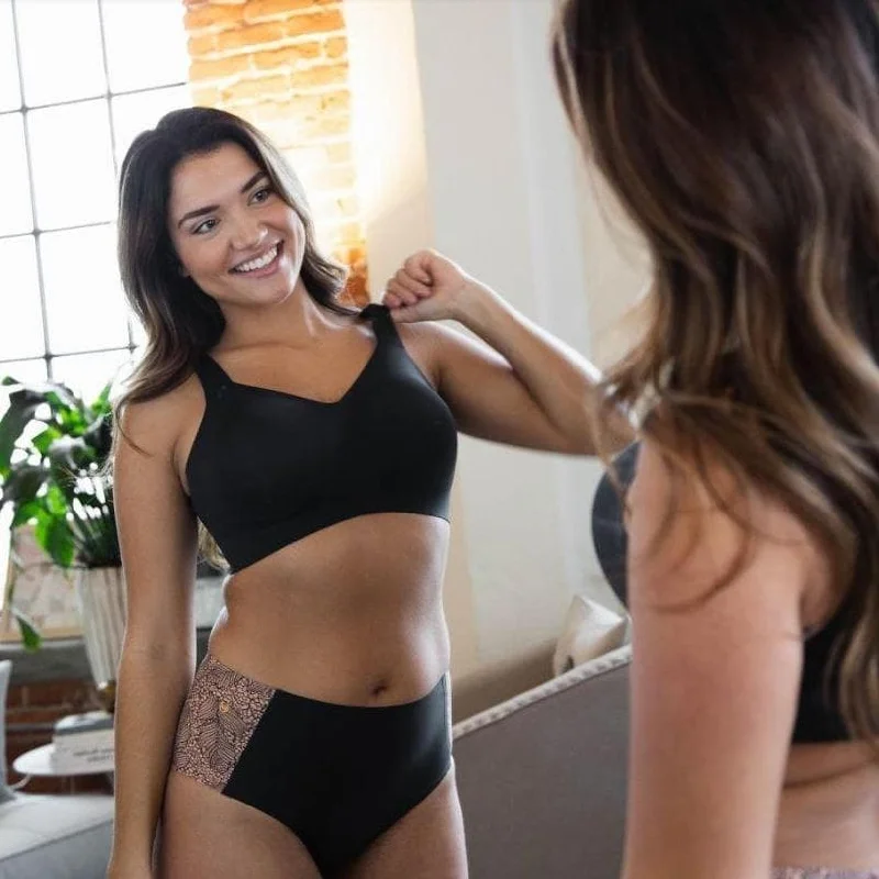 Evelyn & Bobbie Beyond Bra in Black Oynx Wireless Push-Up Bra