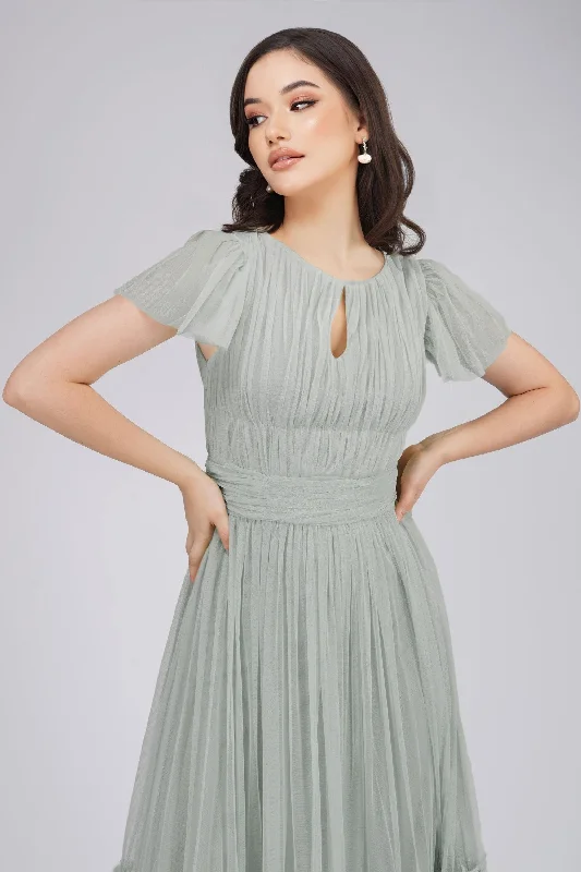 Diva Tulle Maxi Dress in Dark Sage Cozy Ribbed Maxi Dress